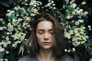 Bien dormir et sieste énergisante au travail : le guide complet pour une productivité optimale