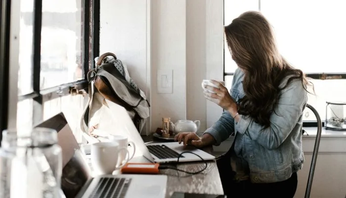 Devenir Digital Nomad à 50 ans : sauter le pas